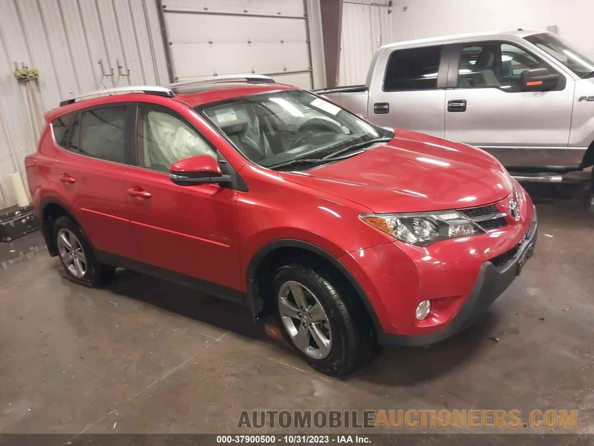 JTMRFREV8FJ037993 TOYOTA RAV4 2015