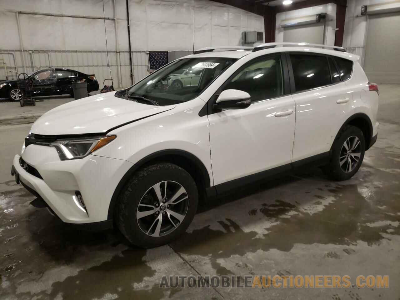 JTMRFREV8GJ101189 TOYOTA RAV4 2016