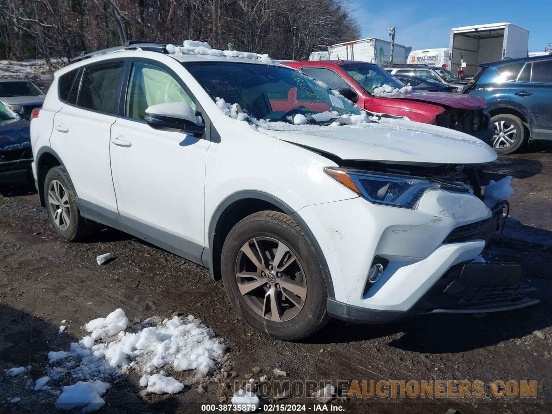 JTMRFREV8HD201602 TOYOTA RAV4 2017