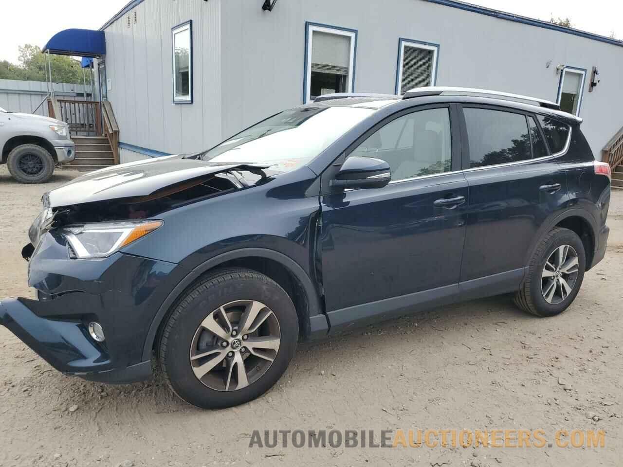 JTMRFREV8HD209053 TOYOTA RAV4 2017