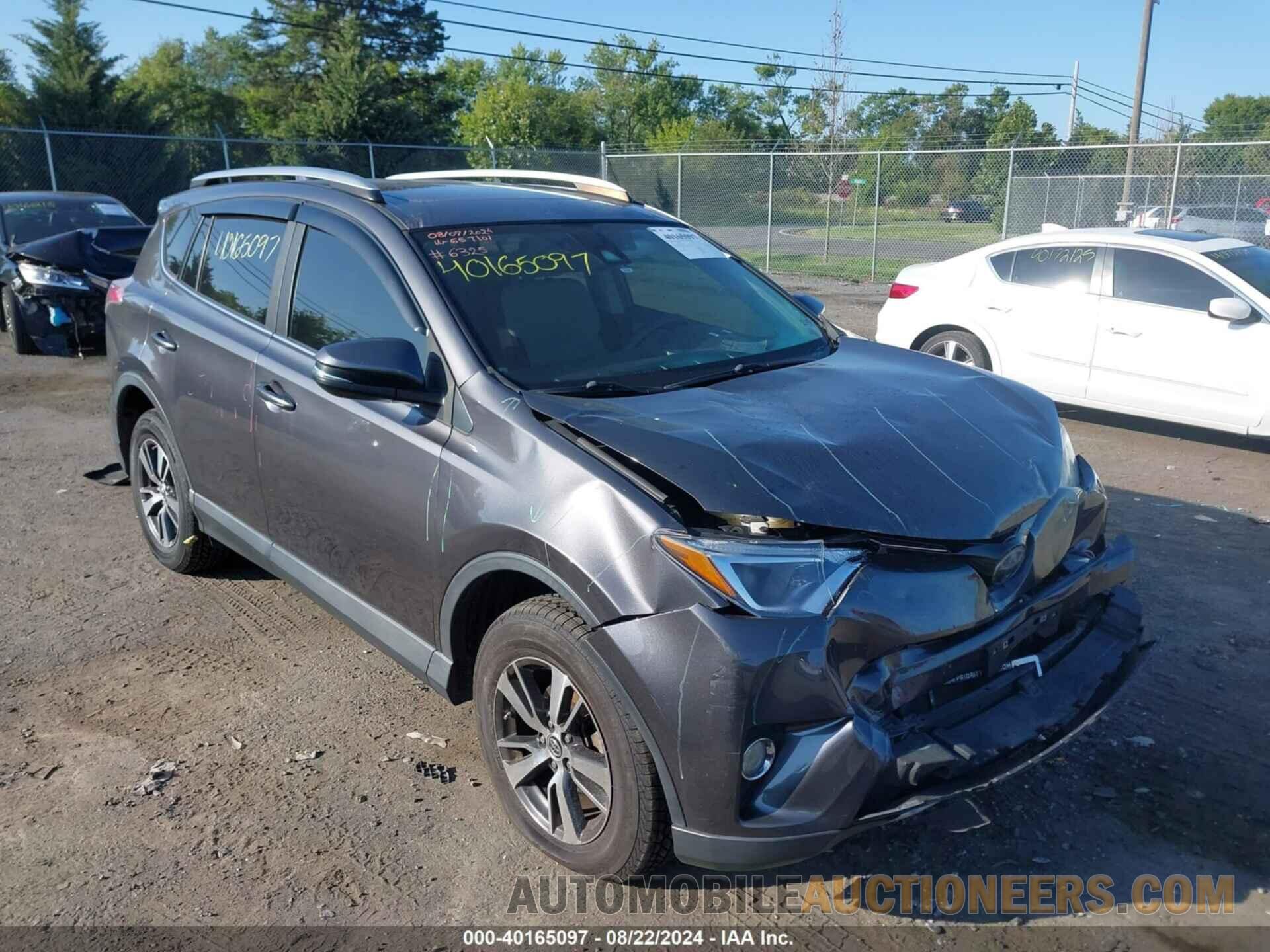 JTMRFREV8HJ131343 TOYOTA RAV4 2017