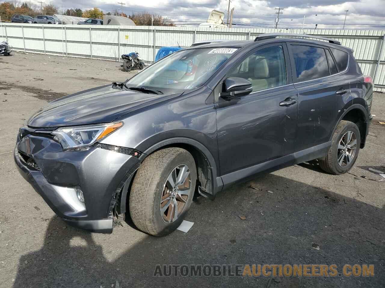 JTMRFREV8HJ146487 TOYOTA RAV4 2017