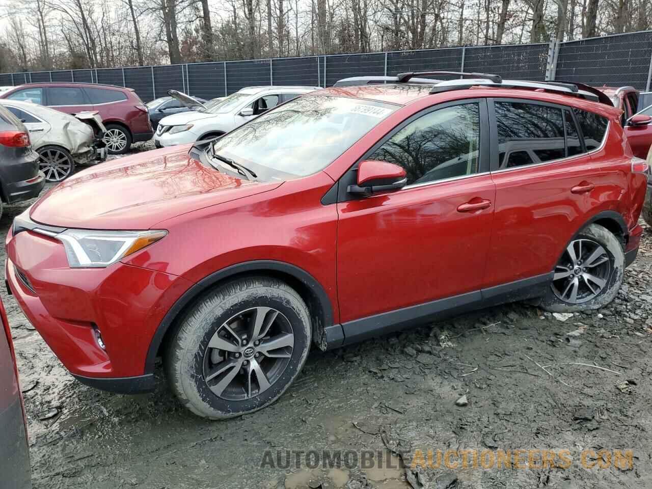 JTMRFREV8HJ156145 TOYOTA RAV4 2017