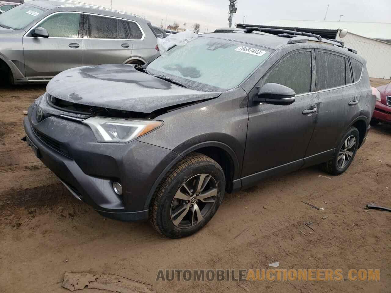 JTMRFREV8HJ710333 TOYOTA RAV4 2017