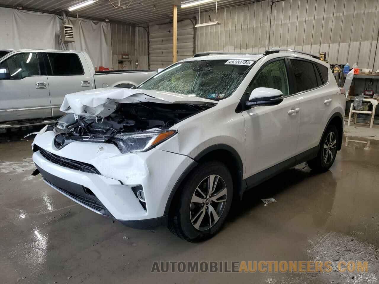 JTMRFREV8JD250868 TOYOTA RAV4 2018