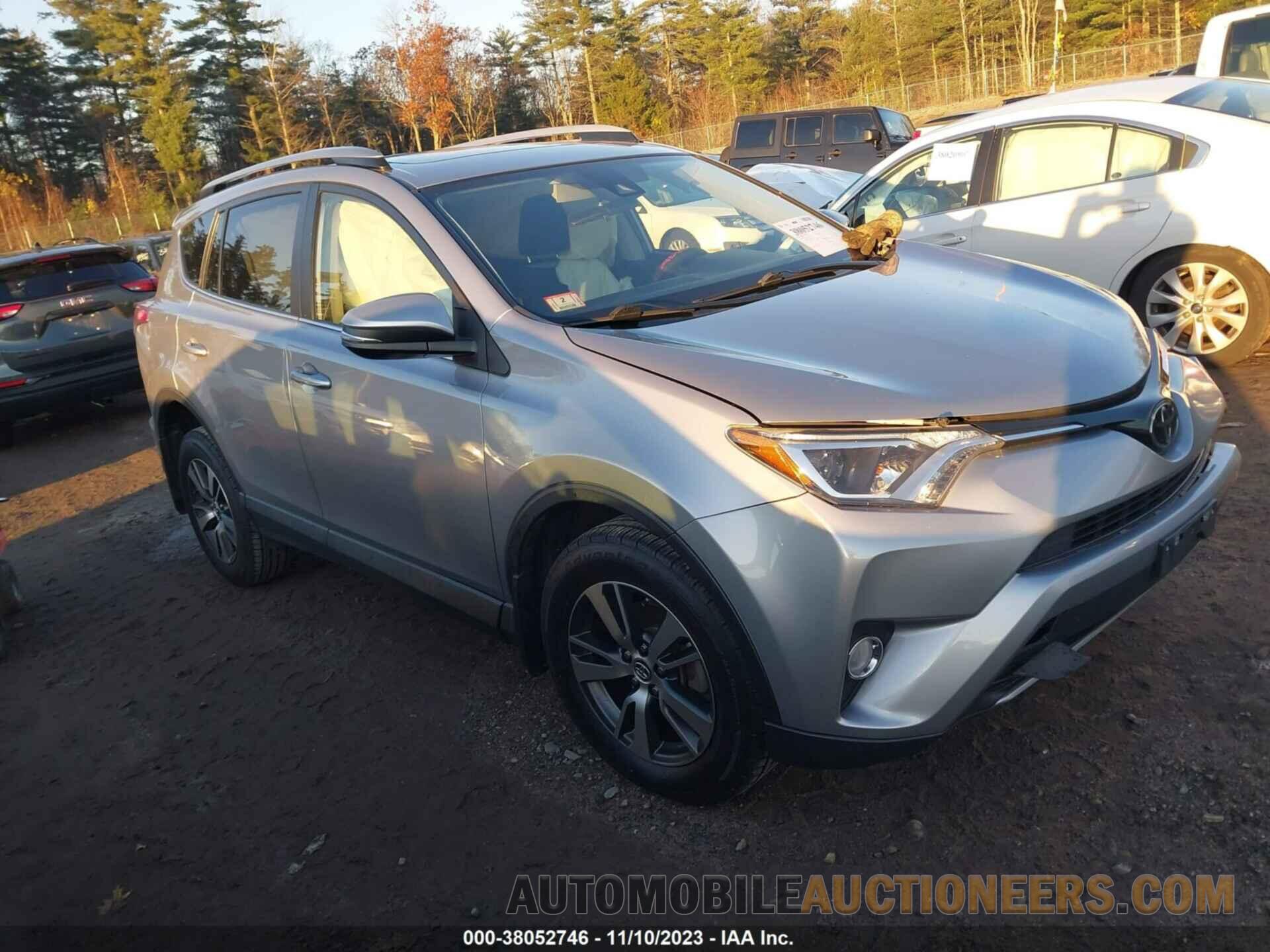 JTMRFREV8JD255178 TOYOTA RAV4 2018