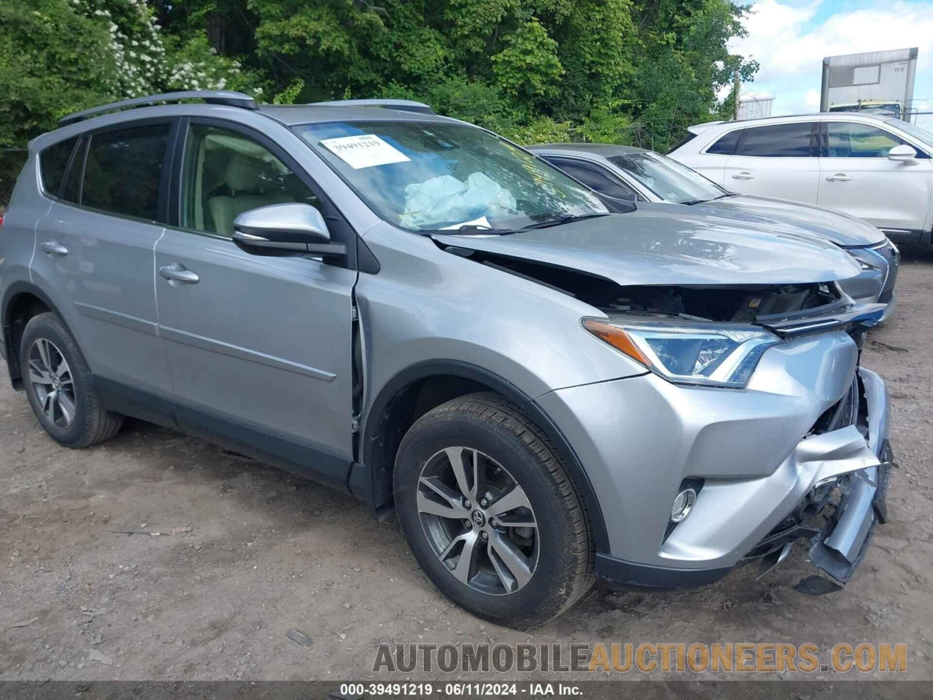 JTMRFREV8JJ251827 TOYOTA RAV4 2018