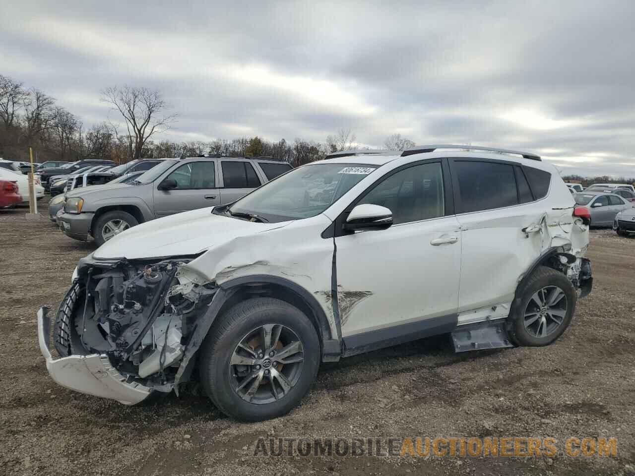 JTMRFREV8JJ260026 TOYOTA RAV4 2018