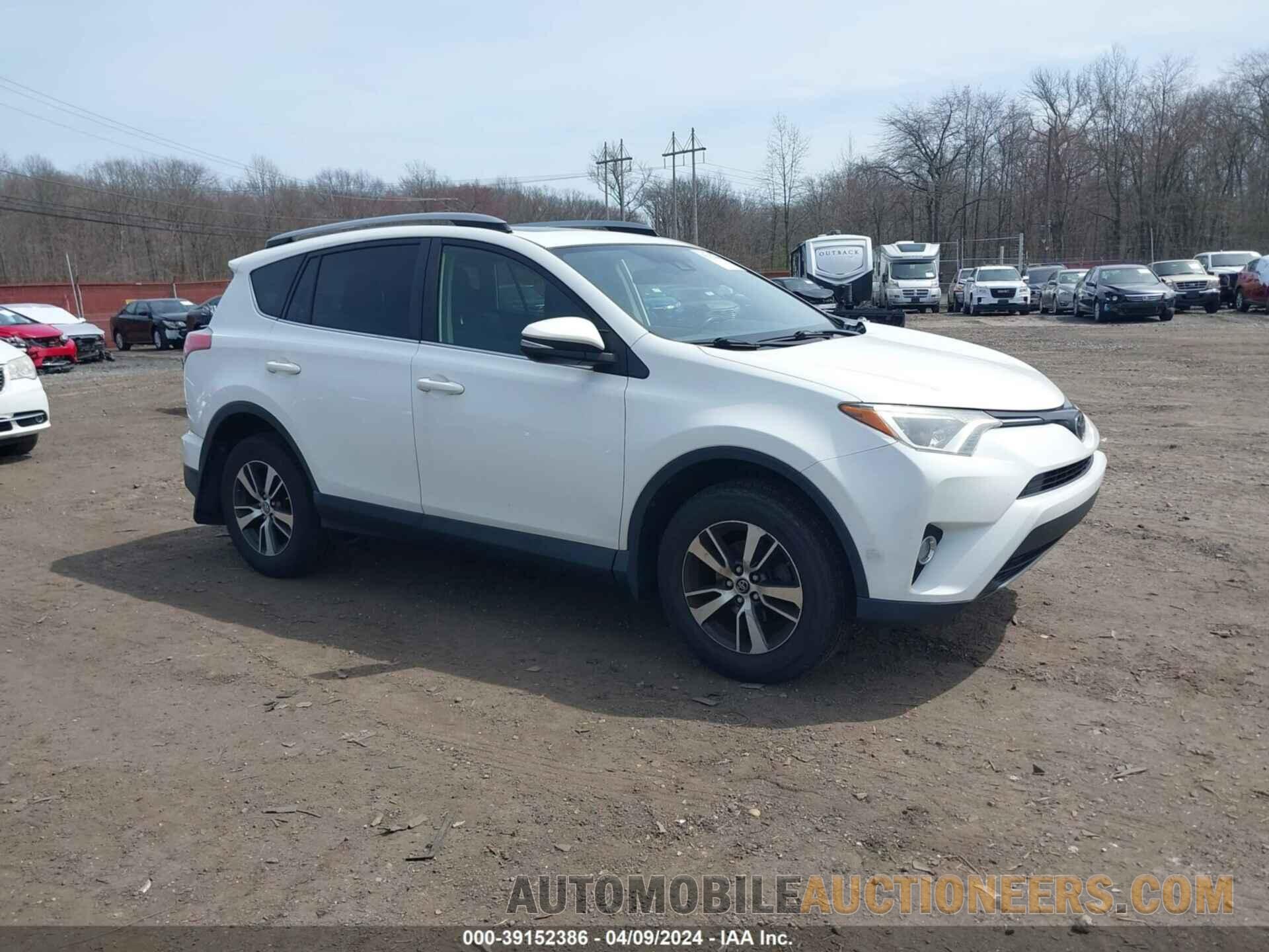 JTMRFREV8JJ720754 TOYOTA RAV4 2018