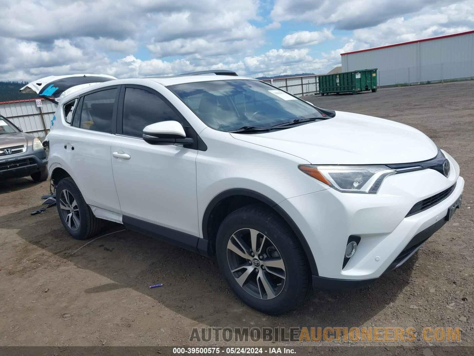 JTMRFREV8JJ746710 TOYOTA RAV4 2018