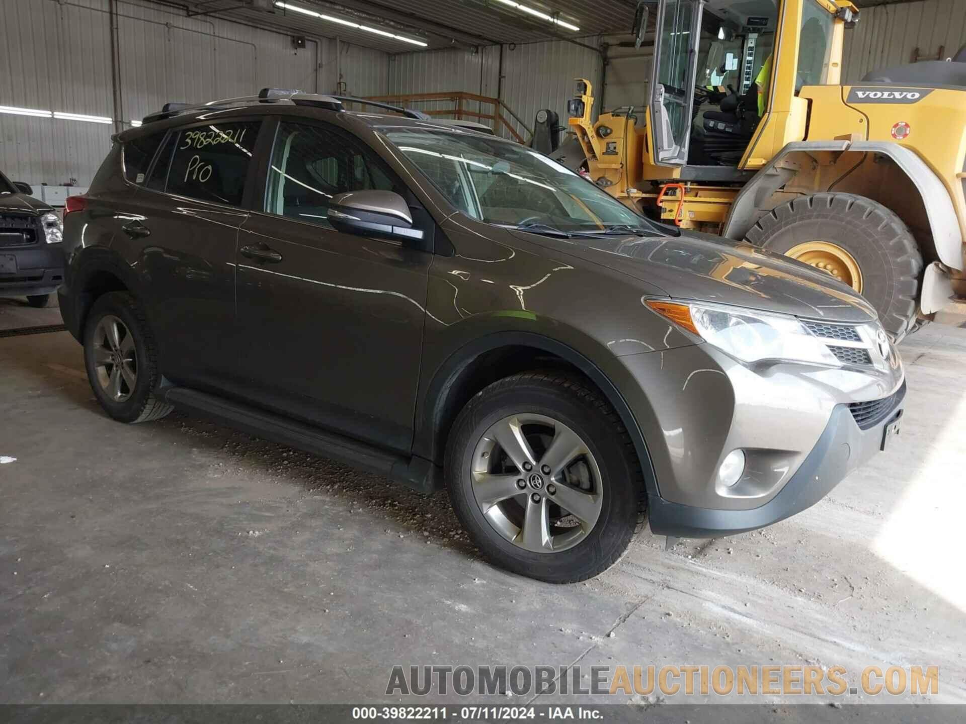 JTMRFREV9FD111646 TOYOTA RAV4 2015