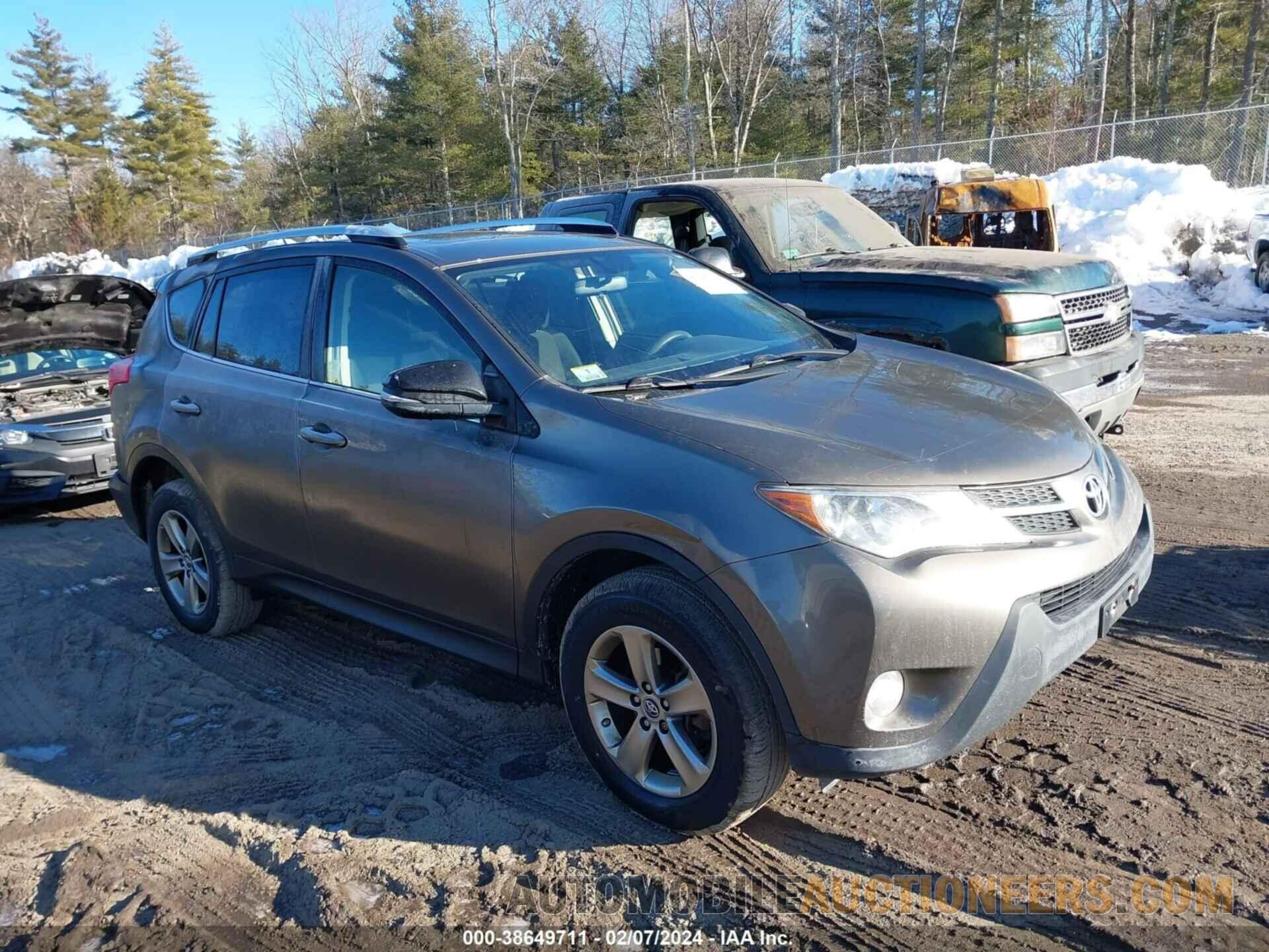 JTMRFREV9FD165724 TOYOTA RAV4 2015