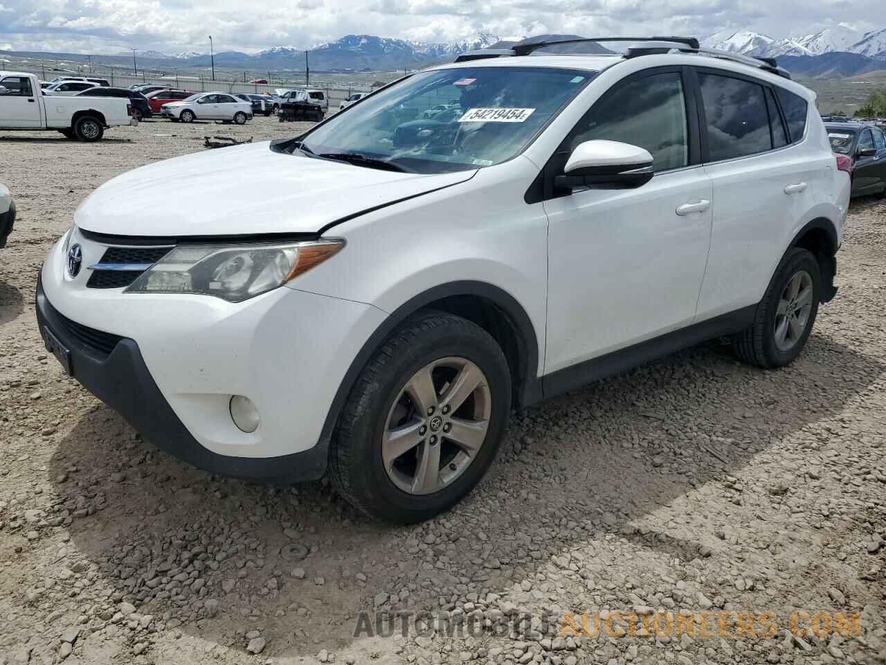 JTMRFREV9FD174875 TOYOTA RAV4 2015