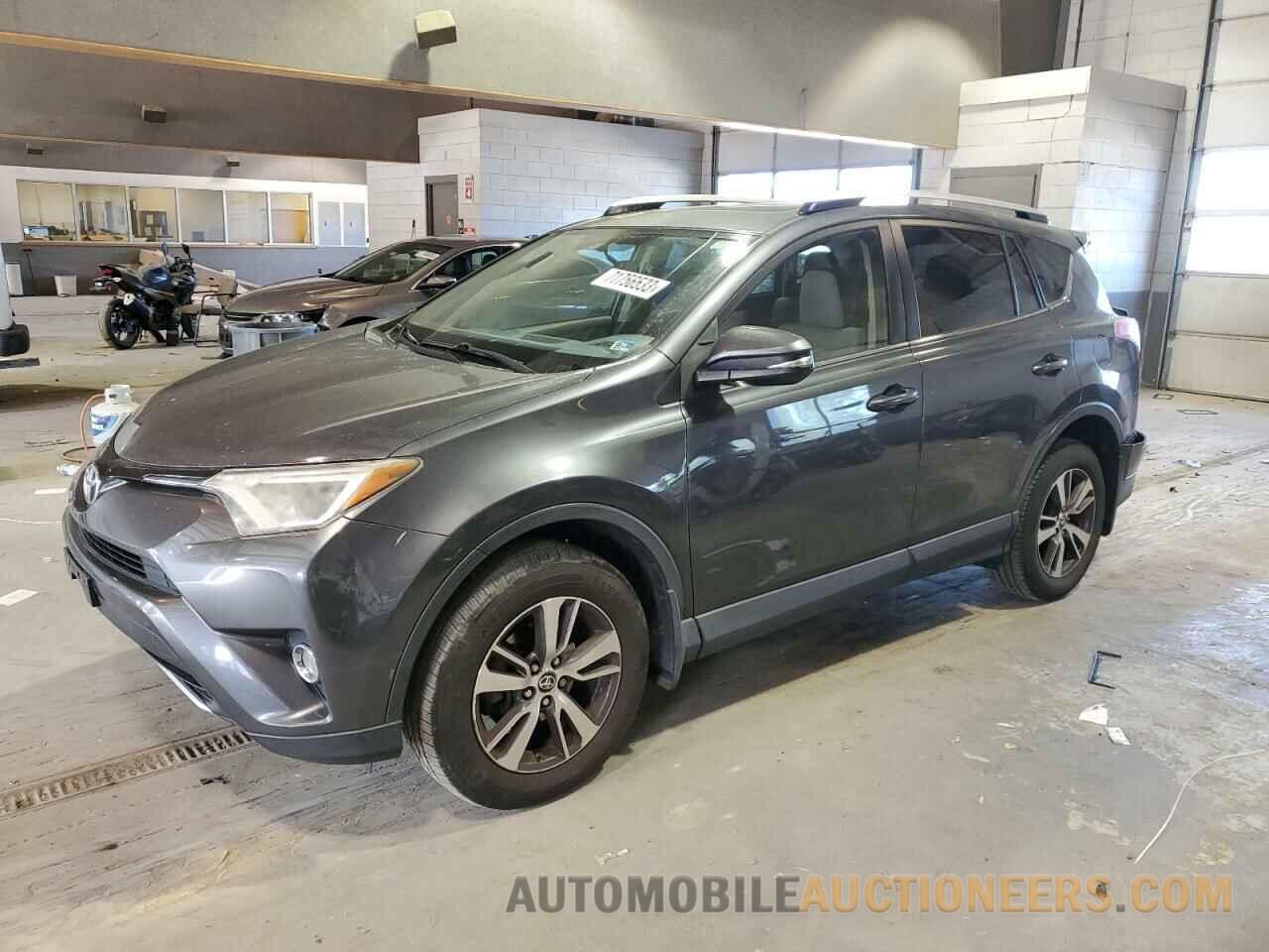 JTMRFREV9GD189782 TOYOTA RAV4 2016