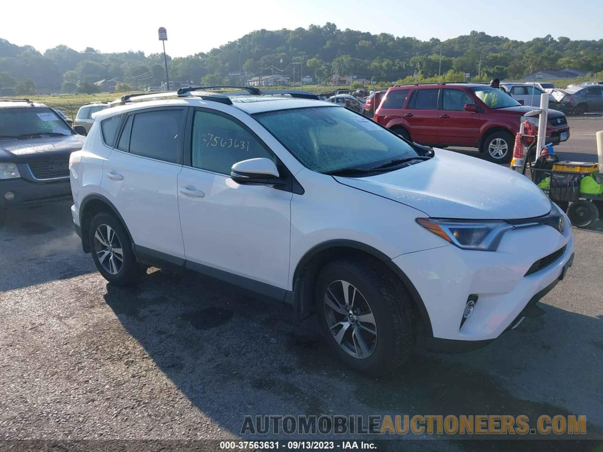 JTMRFREV9HD201205 TOYOTA RAV4 2017