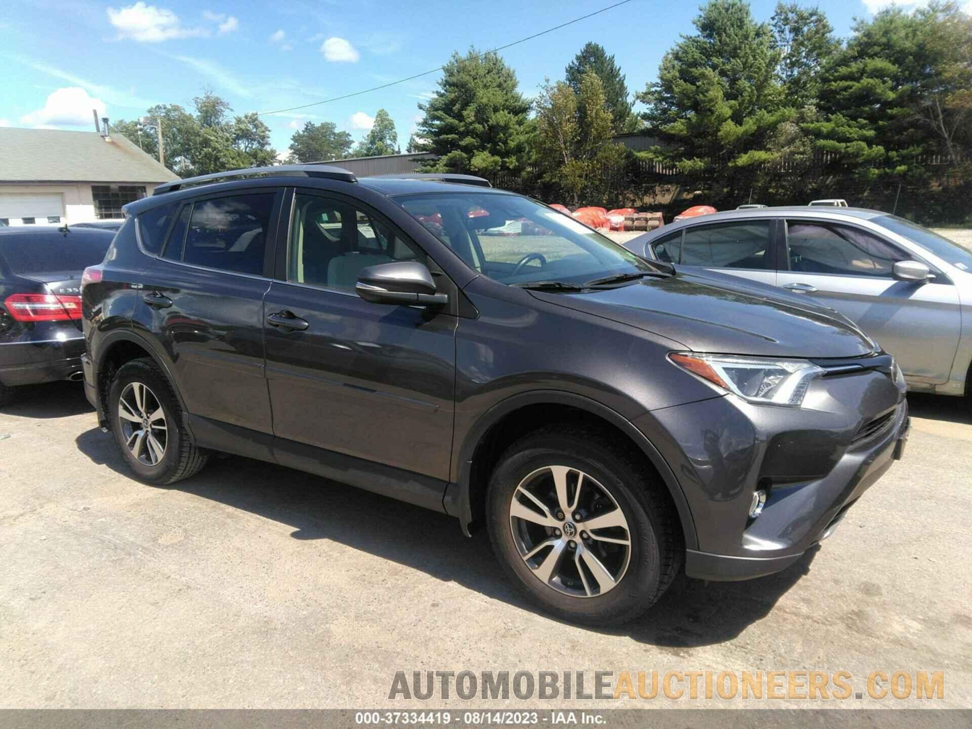 JTMRFREV9HJ131450 TOYOTA RAV4 2017