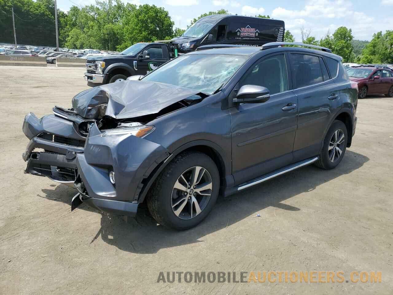 JTMRFREV9HJ162729 TOYOTA RAV4 2017