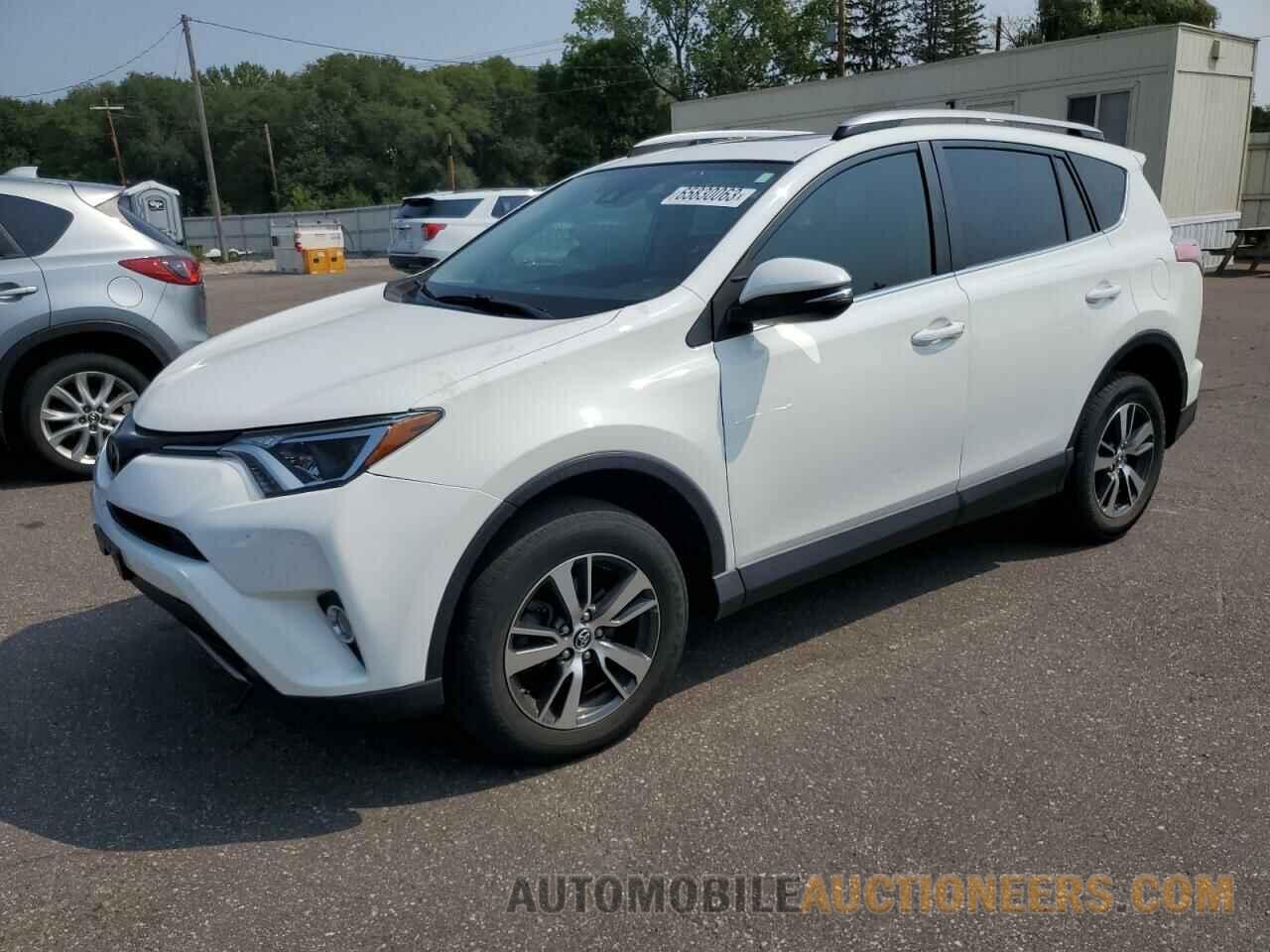 JTMRFREV9HJ169261 TOYOTA RAV4 2017