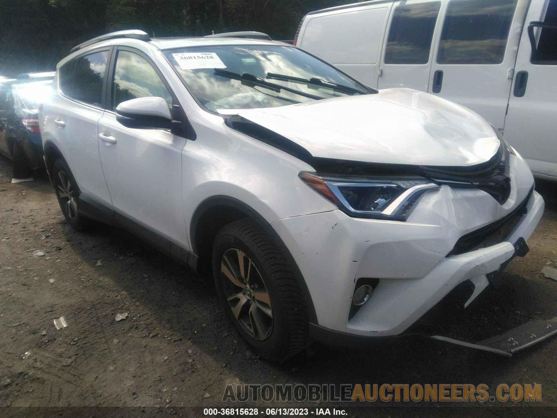 JTMRFREV9HJ714049 TOYOTA RAV4 2017