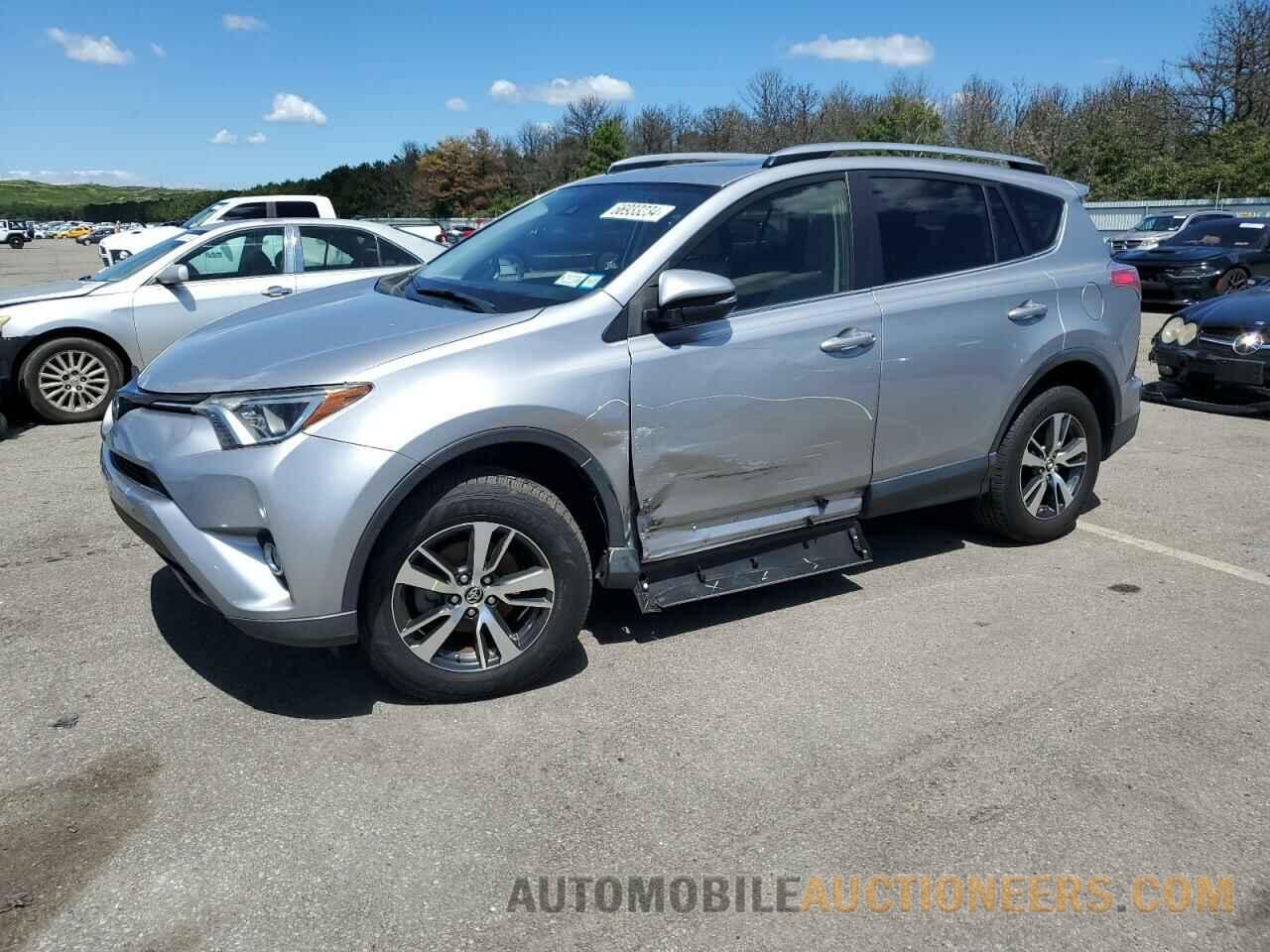 JTMRFREV9JD240706 TOYOTA RAV4 2018