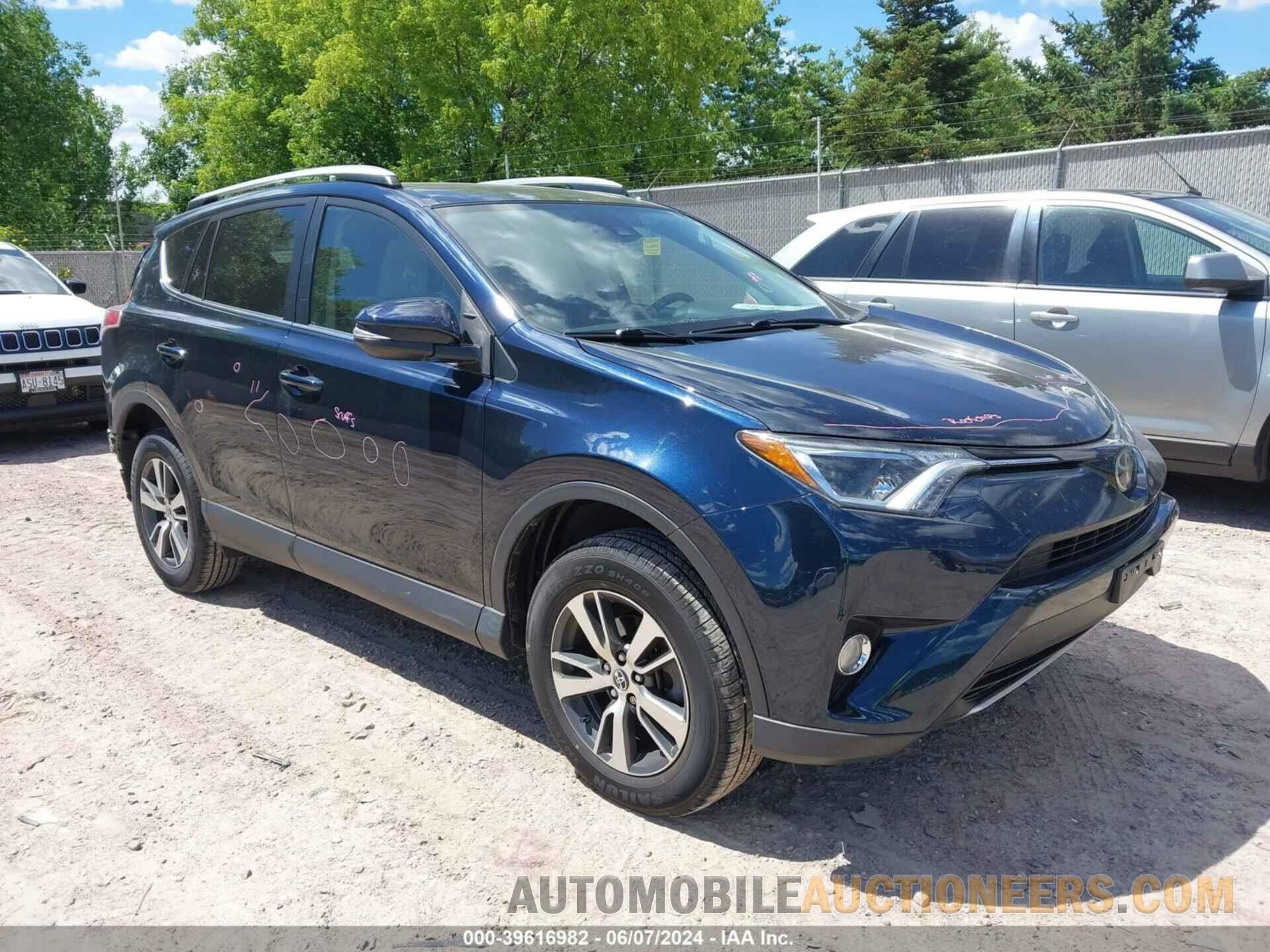 JTMRFREV9JJ183053 TOYOTA RAV4 2018