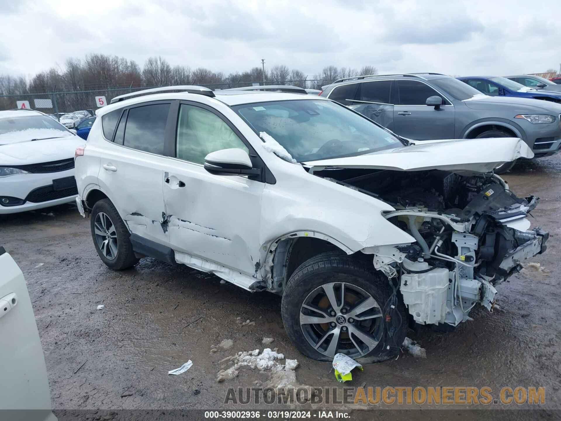 JTMRFREV9JJ259810 TOYOTA RAV4 2018