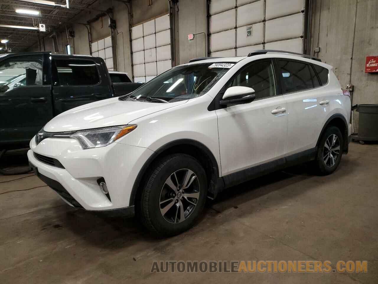 JTMRFREV9JJ736560 TOYOTA RAV4 2018