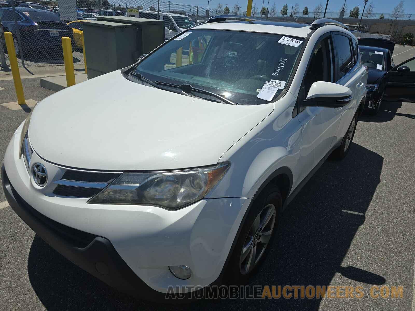 JTMRFREVXFD114569 Toyota RAV4 2015