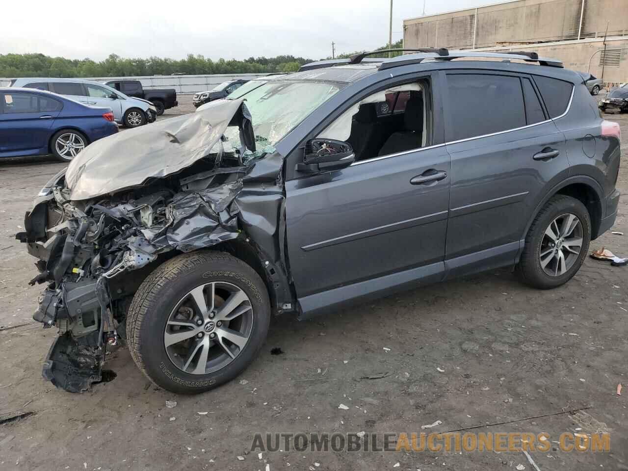 JTMRFREVXJD226944 TOYOTA RAV4 2018