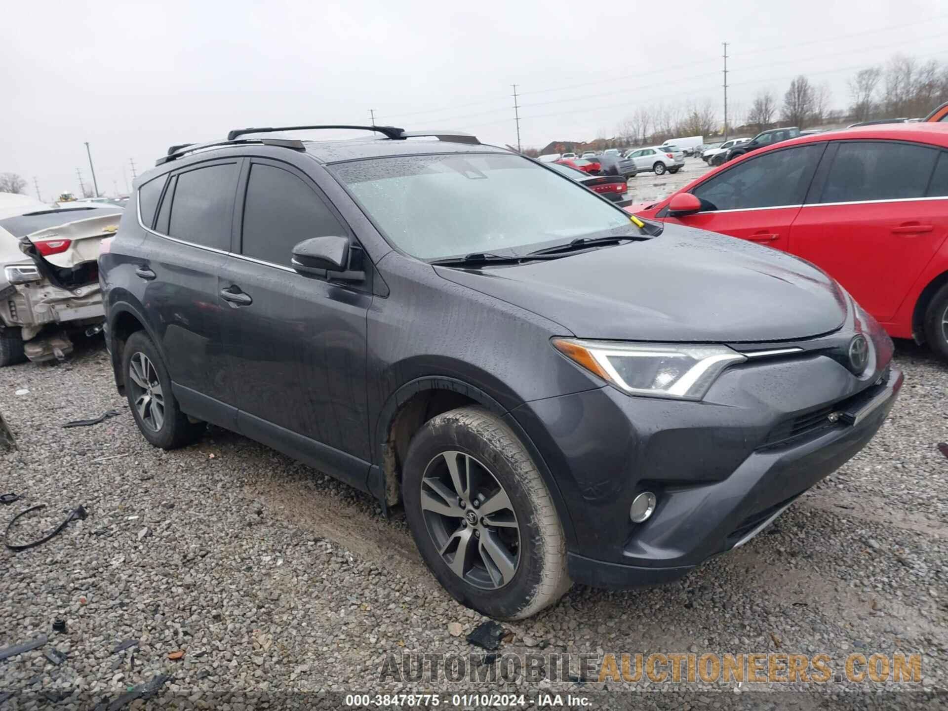 JTMRFREVXJJ213693 TOYOTA RAV4 2018