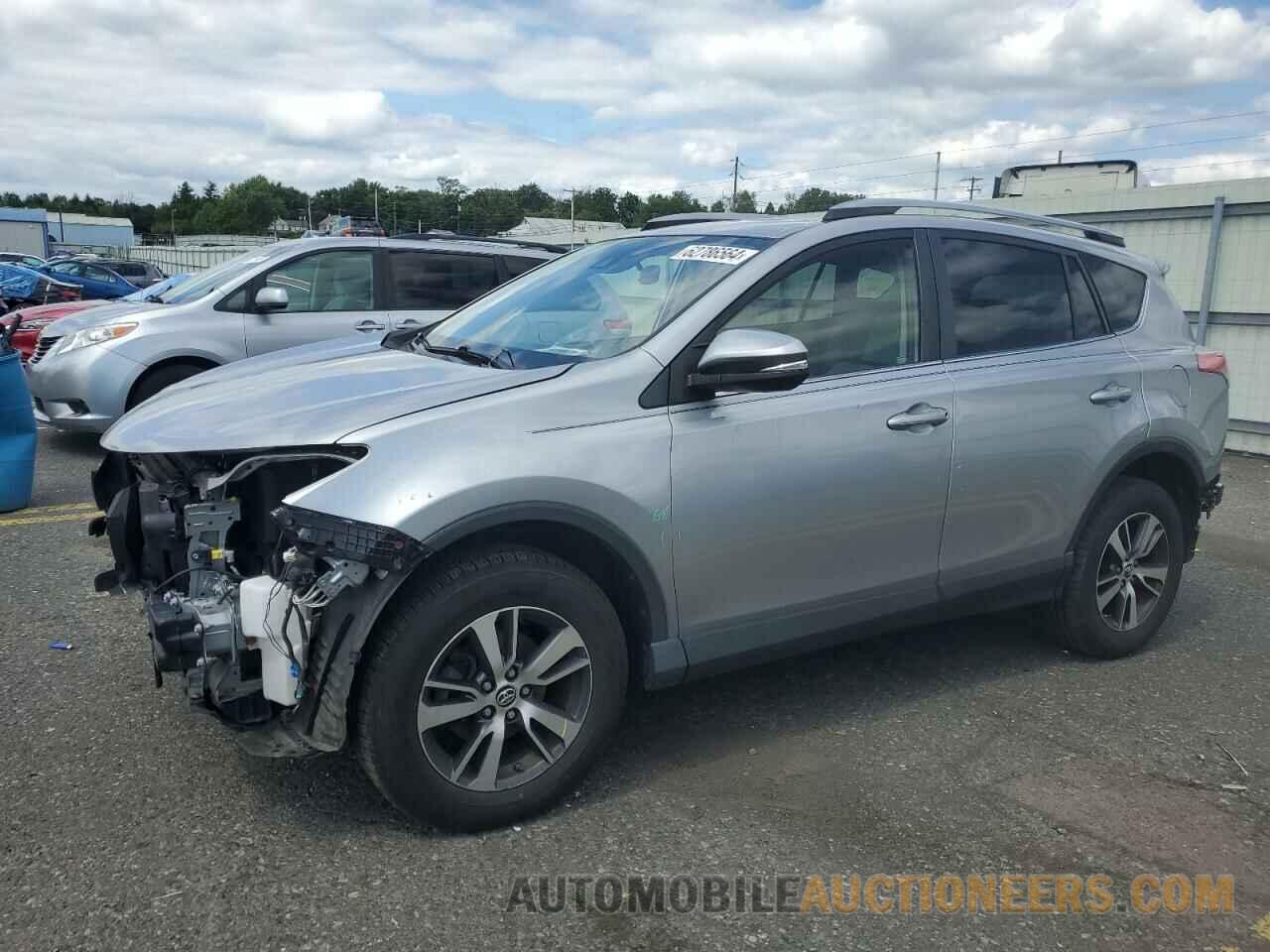 JTMRFREVXJJ220465 TOYOTA RAV4 2018