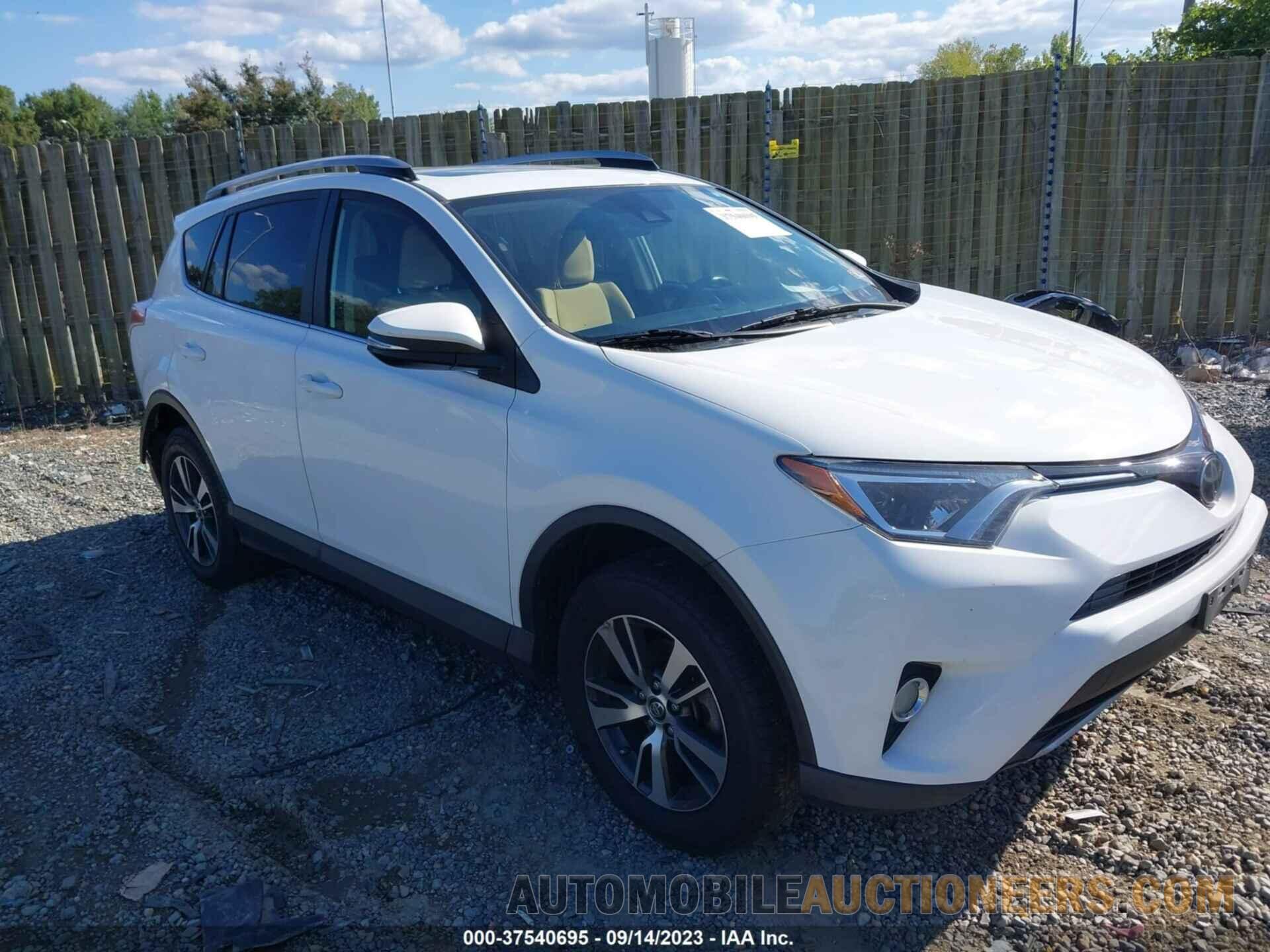 JTMRFREVXJJ725003 TOYOTA RAV4 2018