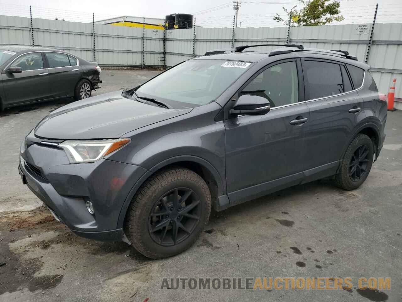 JTMRFREVXJJ725633 TOYOTA RAV4 2018