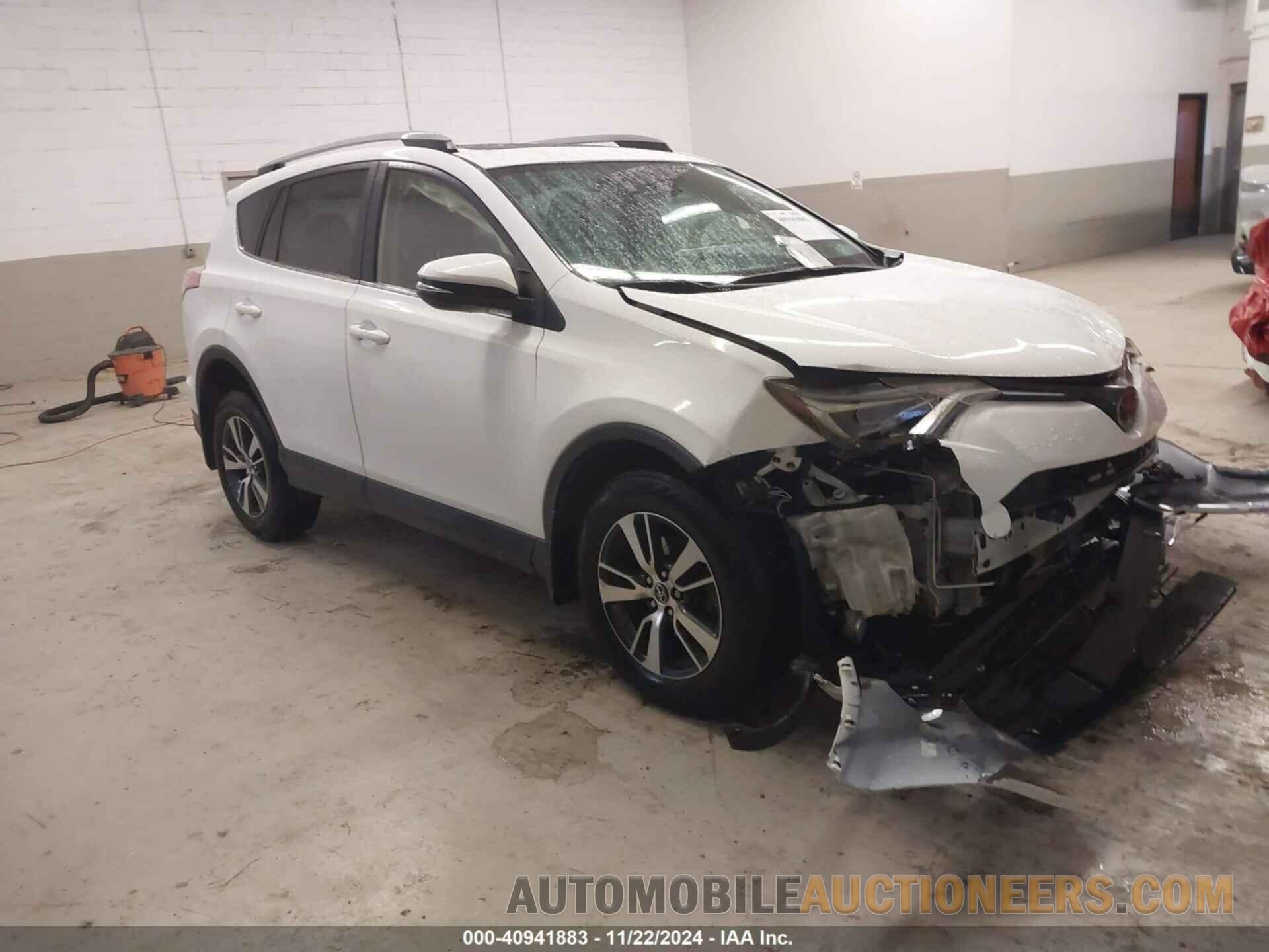 JTMRFREVXJJ734591 TOYOTA RAV4 2018