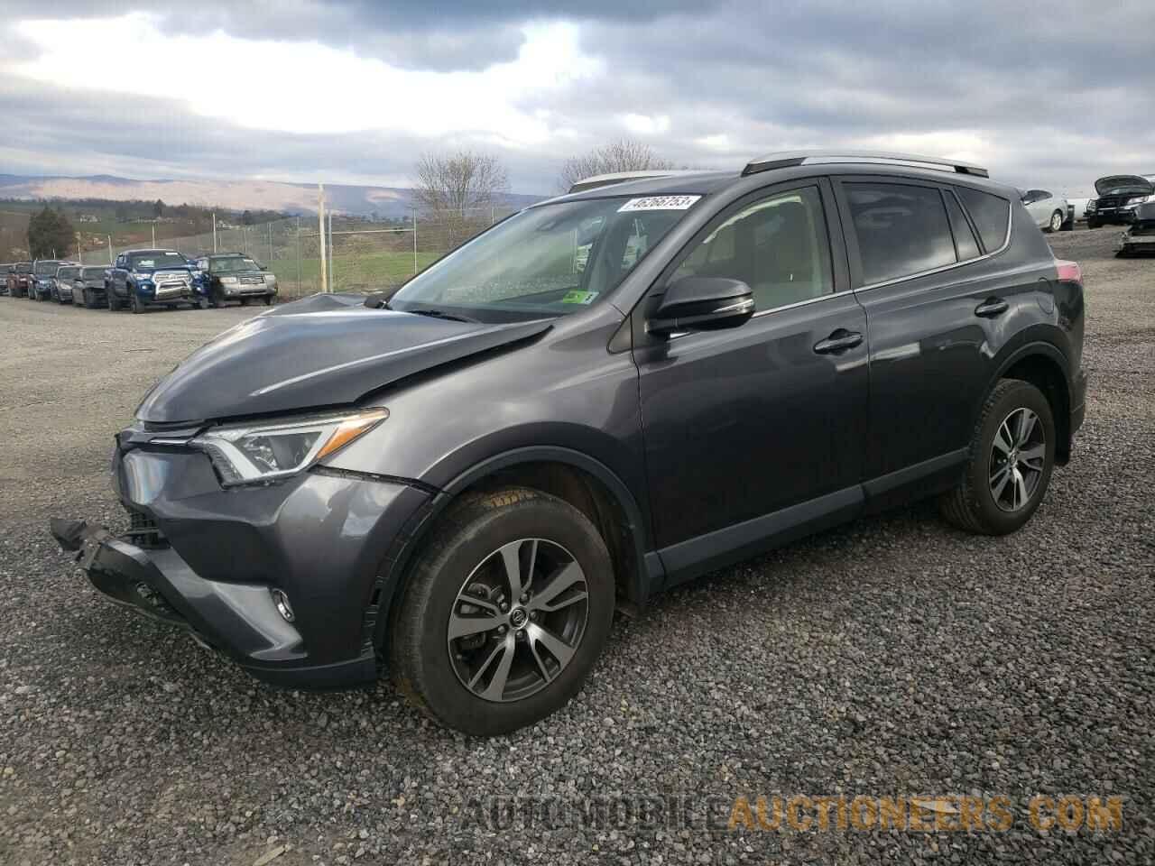 JTMRFREVXJJ749303 TOYOTA RAV4 2018