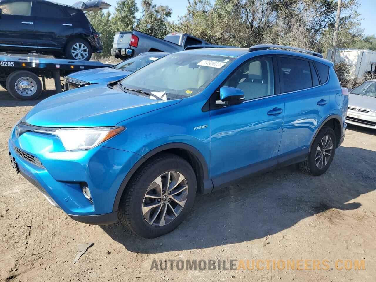 JTMRJREV1HD064940 TOYOTA RAV4 2017