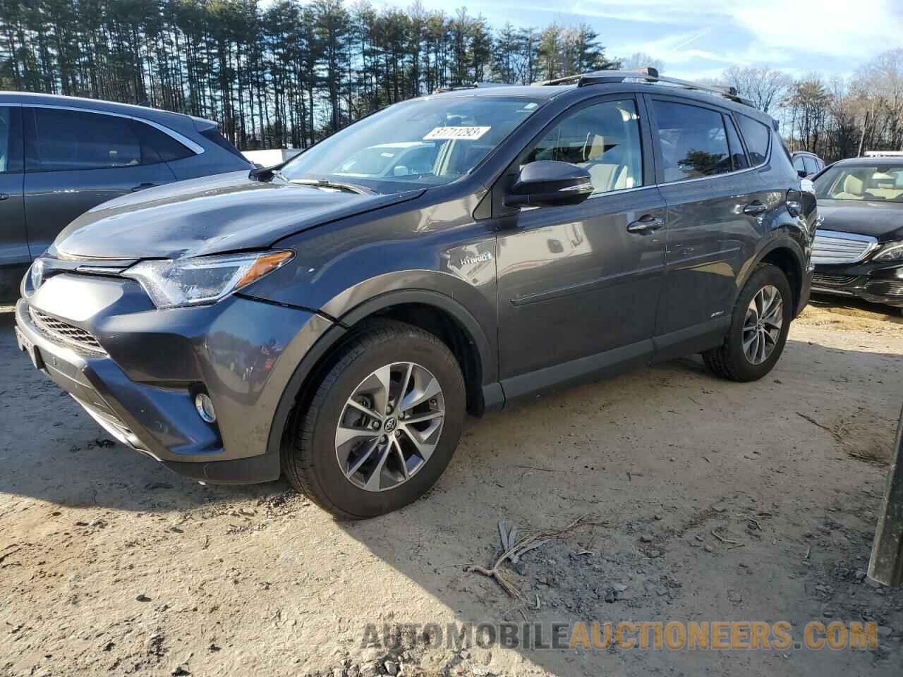 JTMRJREV1HD099767 TOYOTA RAV4 2017