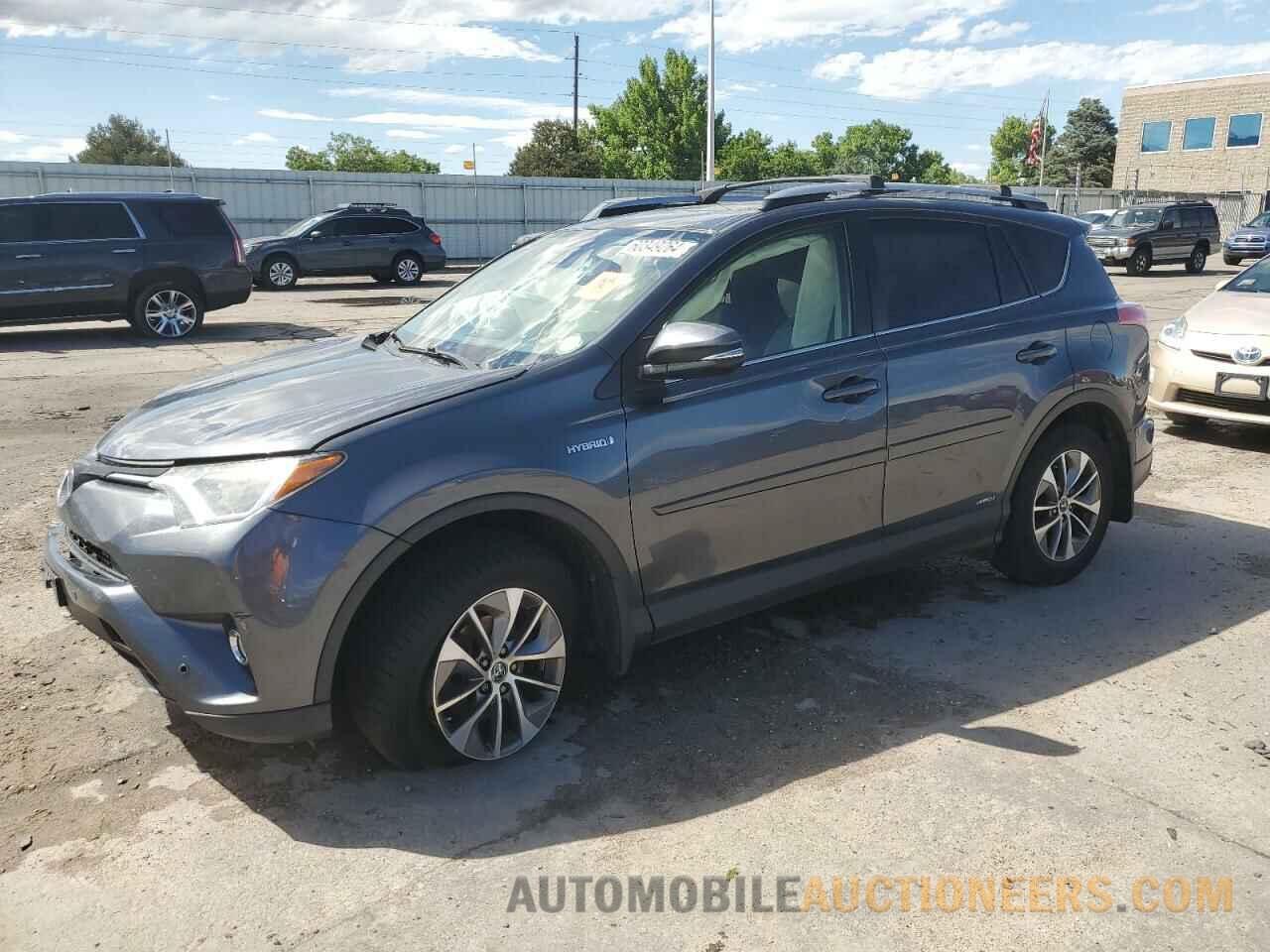 JTMRJREV1HD103669 TOYOTA RAV4 2017