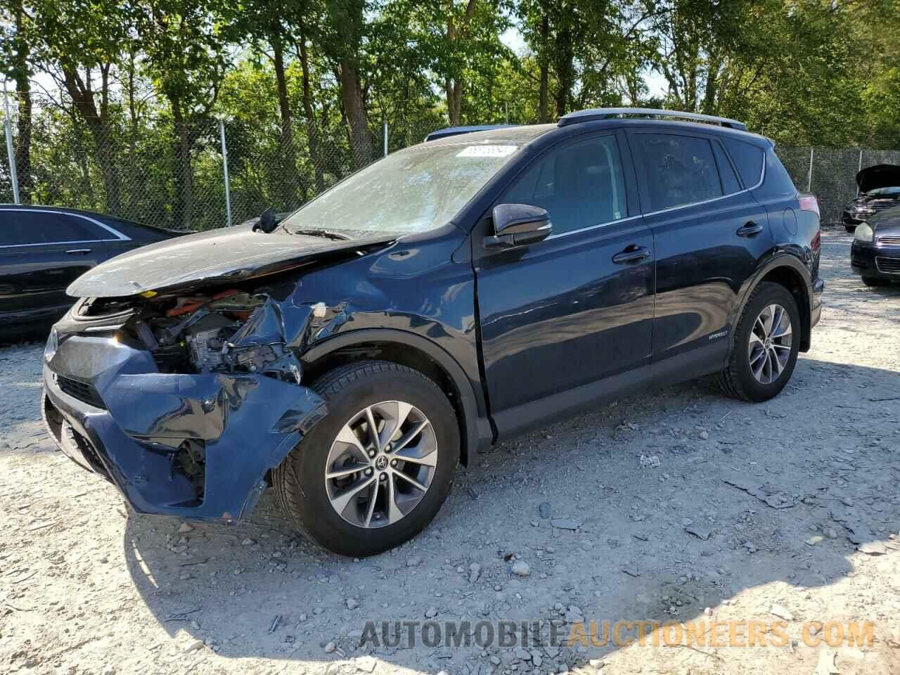 JTMRJREV1HD117264 TOYOTA RAV4 2017