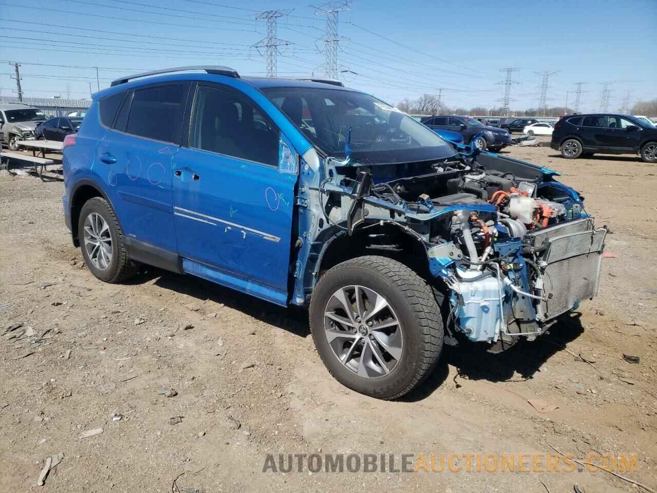 JTMRJREV1HD140768 TOYOTA RAV4 2017