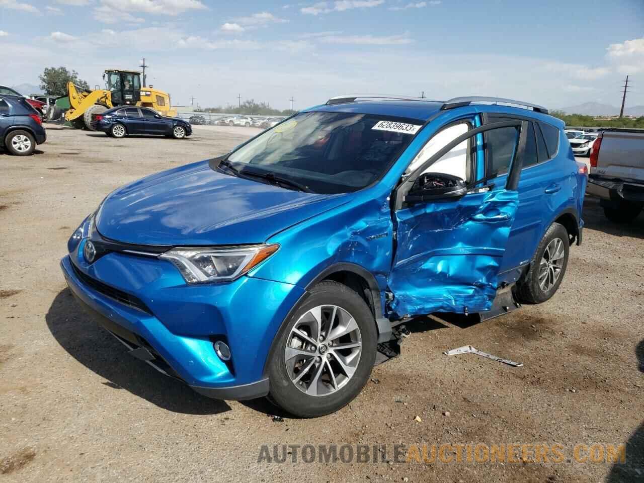 JTMRJREV1HD145582 TOYOTA RAV4 2017