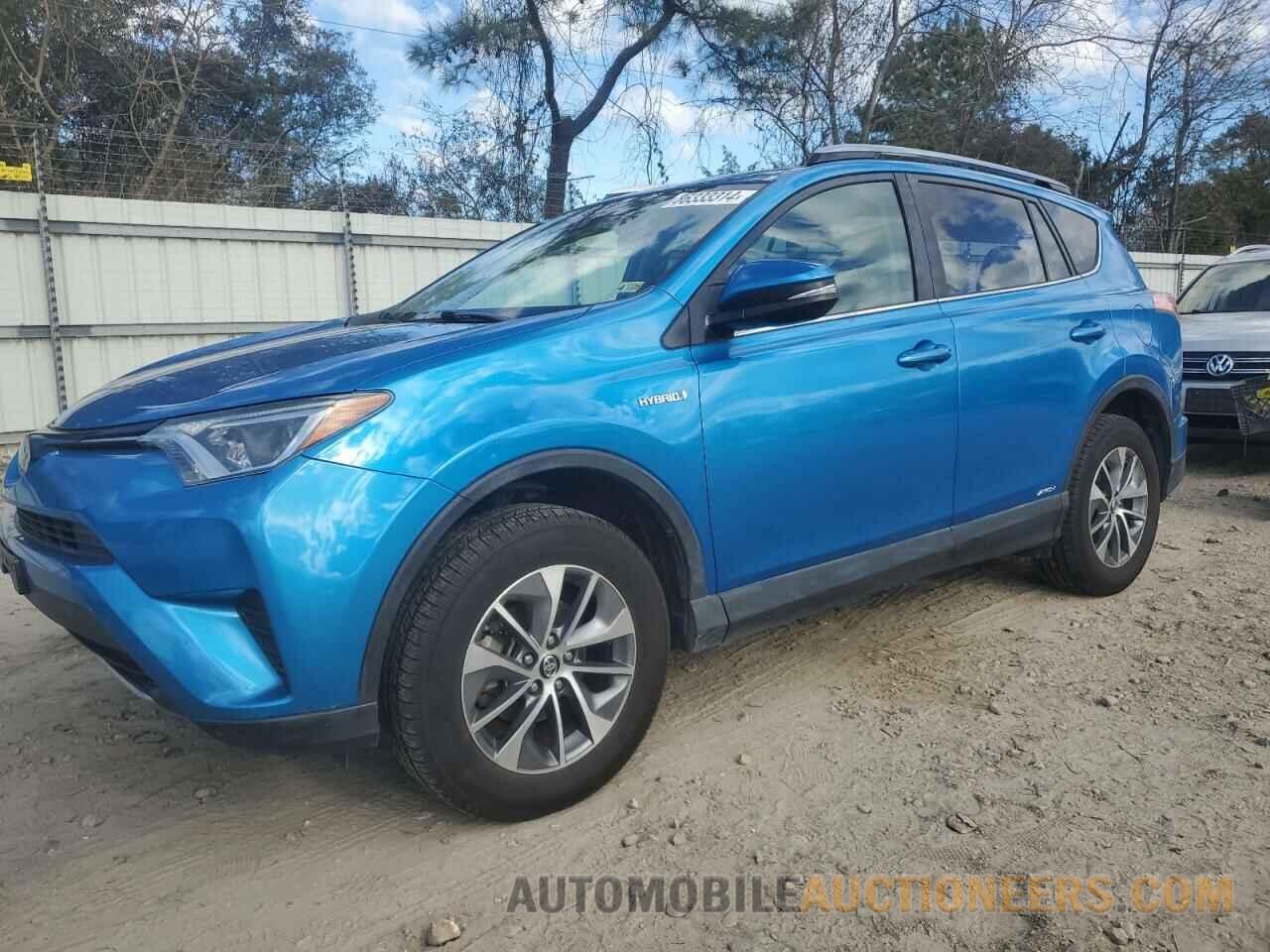 JTMRJREV1JD178667 TOYOTA RAV4 2018