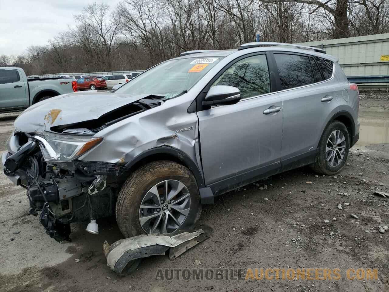 JTMRJREV1JD241668 TOYOTA RAV4 2018