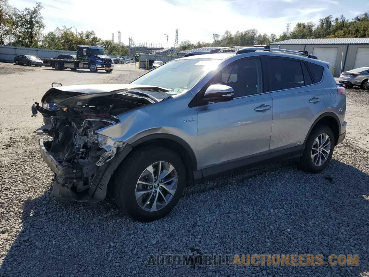 JTMRJREV2HD064428 TOYOTA RAV4 2017