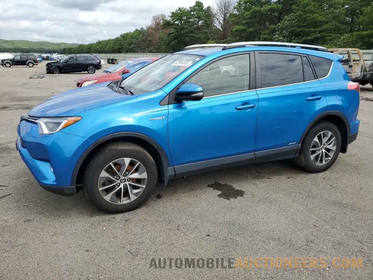 JTMRJREV2HD128676 TOYOTA RAV4 2017