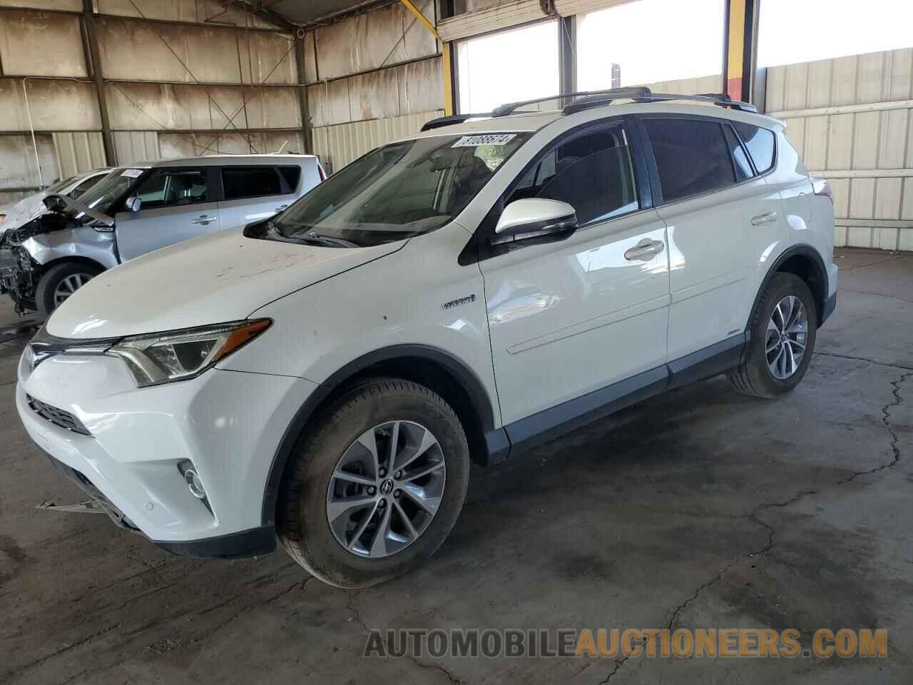 JTMRJREV2JD195896 TOYOTA RAV4 2018