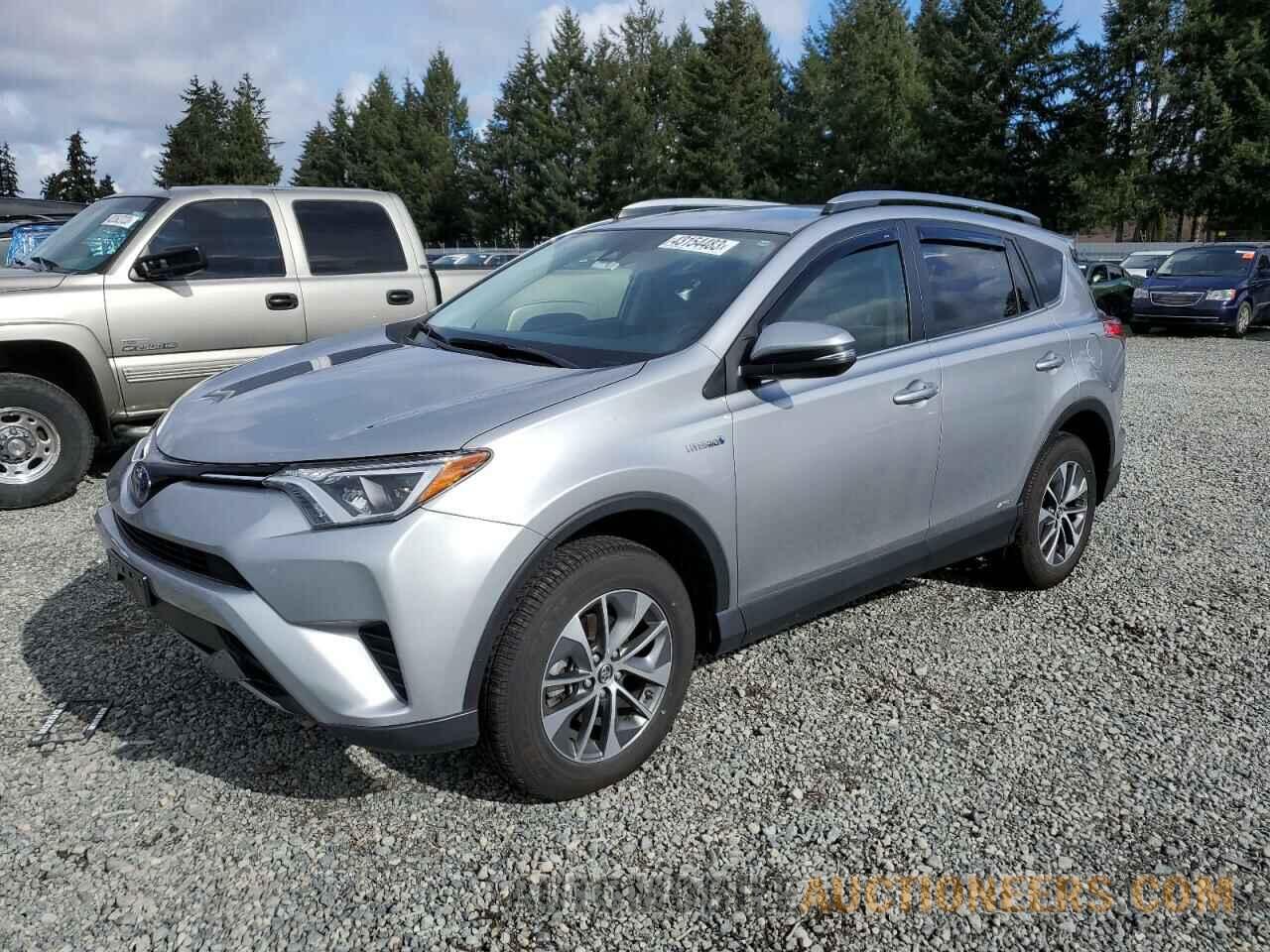 JTMRJREV2JD211241 TOYOTA RAV4 2018