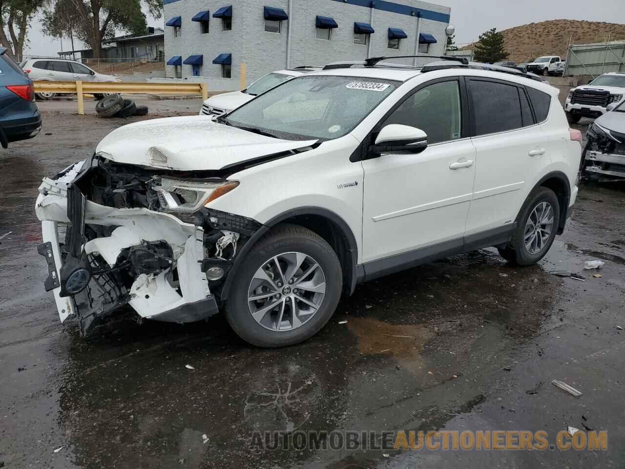 JTMRJREV2JD224135 TOYOTA RAV4 2018