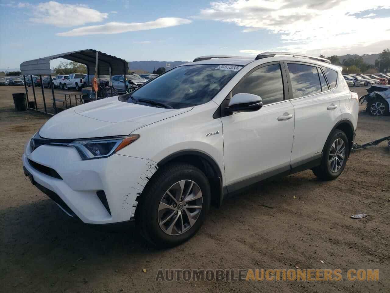 JTMRJREV2JD232817 TOYOTA RAV4 2018