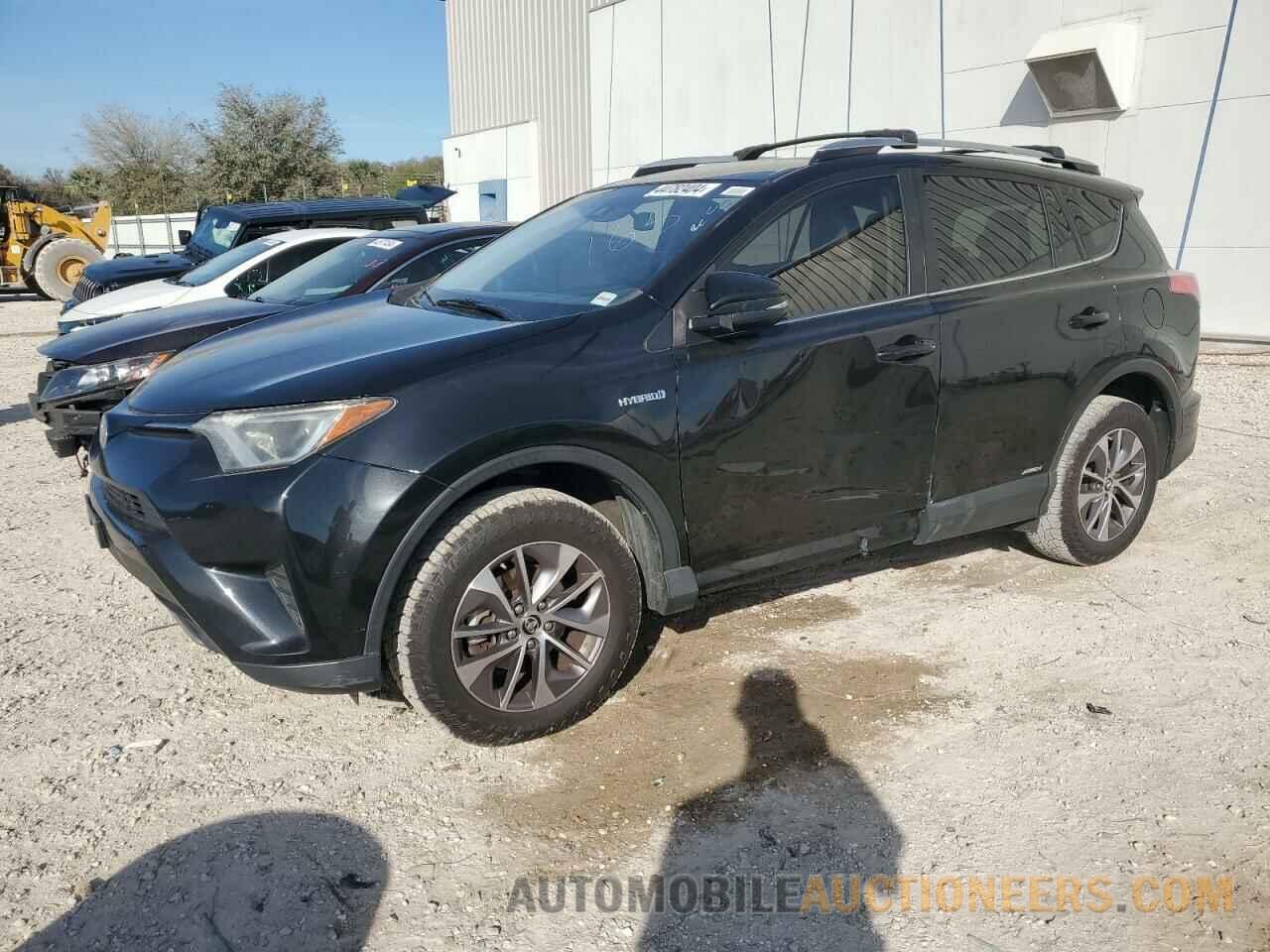 JTMRJREV2JD238813 TOYOTA RAV4 2018